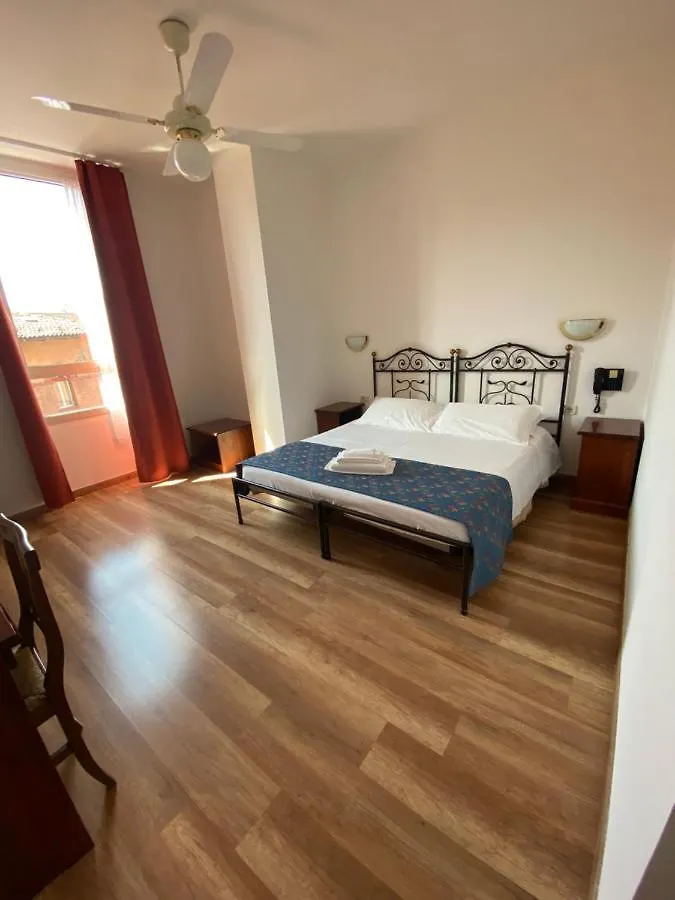 Hotel San Giorgio Bologna 3*,